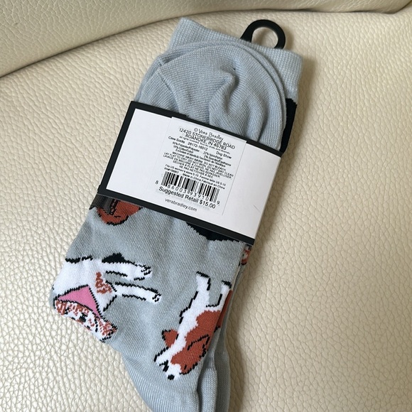 Vera Bradley NWT Dog Show Print Plush Throw & Matching Socks 🐕🩶🐕‍🦺 - Picture 3 of 7